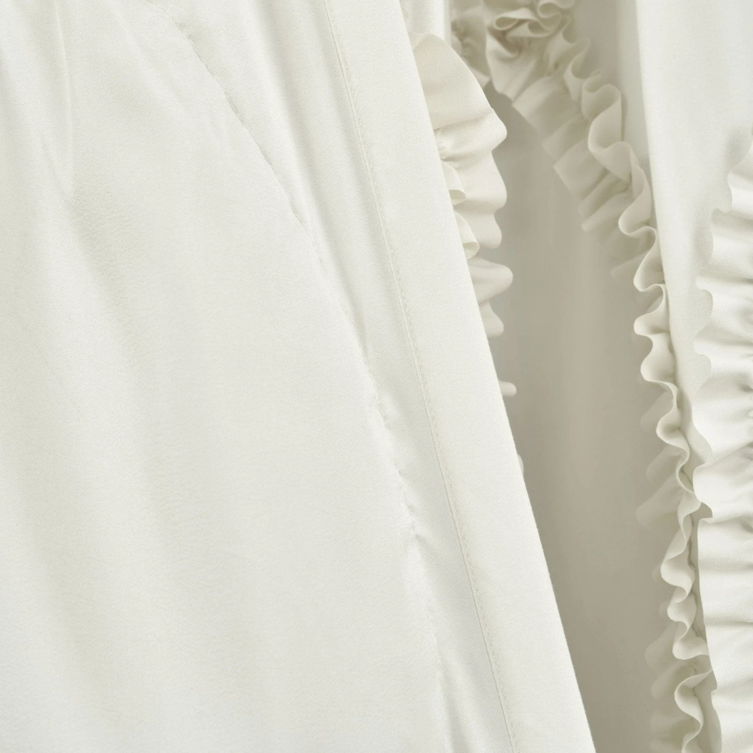 Avon Window Curtain - Image 15