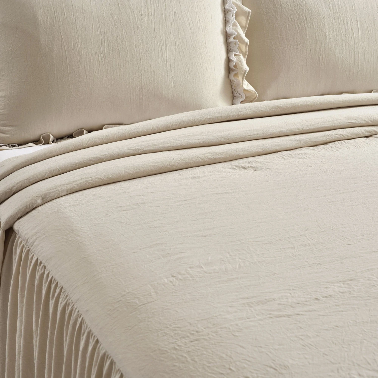 Ella Ruffle Lace 3 Piece Bedspread Set - Image 14