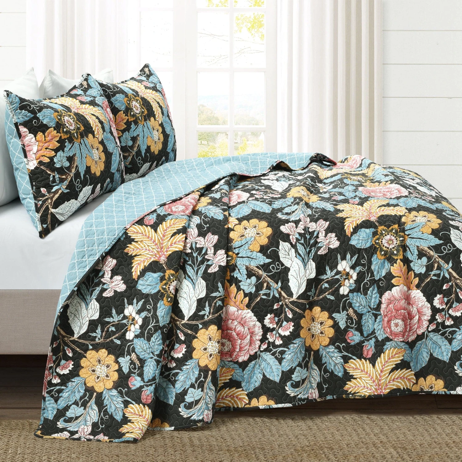 Sydney 3 Piece Quilt Set - Image 7