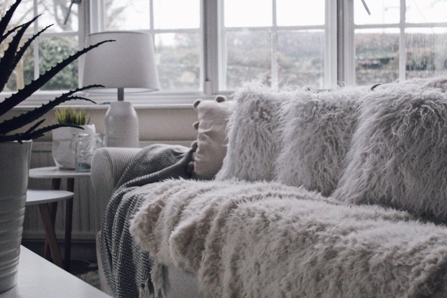 Luca Faux Fur Decorative Pillow - Image 4