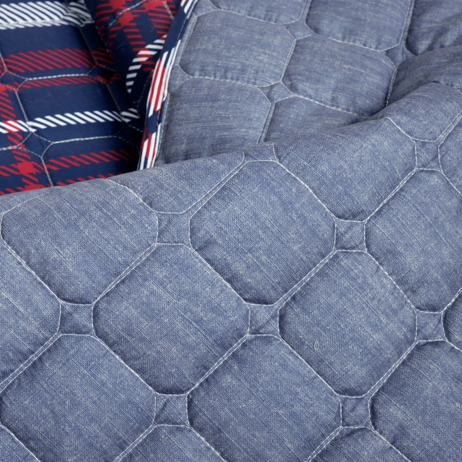 Grayson Farmhouse Plaid Reversible Quilt Set - Image 9
