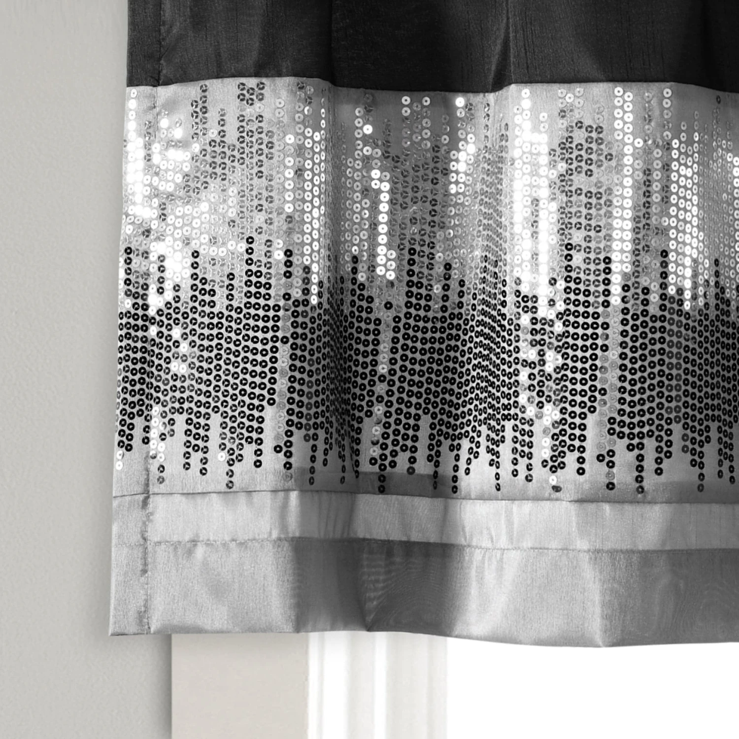 Night Sky Sequins Valance - Image 20