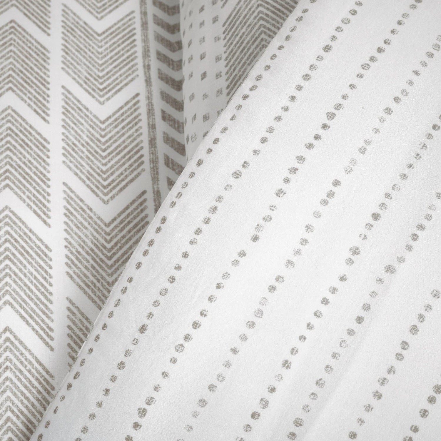 Hygge Geo Reversible Cotton Duvet Cover 3 Piece Set - Image 5