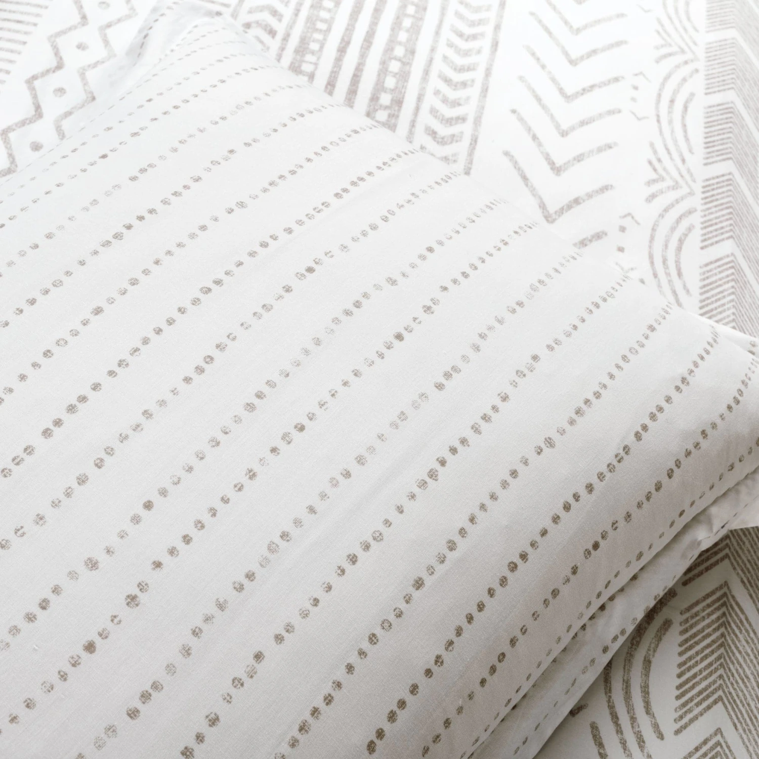 Hygge Geo Reversible Cotton Duvet Cover 3 Piece Set - Image 7