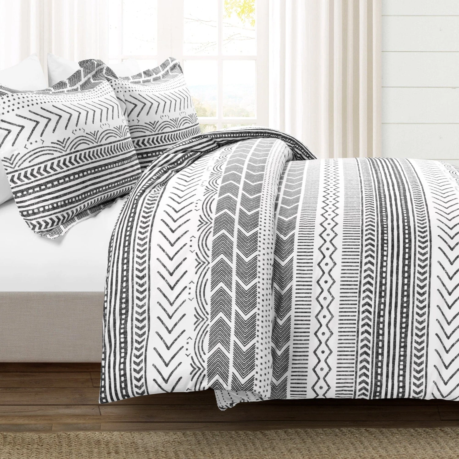 Hygge Geo Reversible Cotton Duvet Cover 3 Piece Set - Image 9