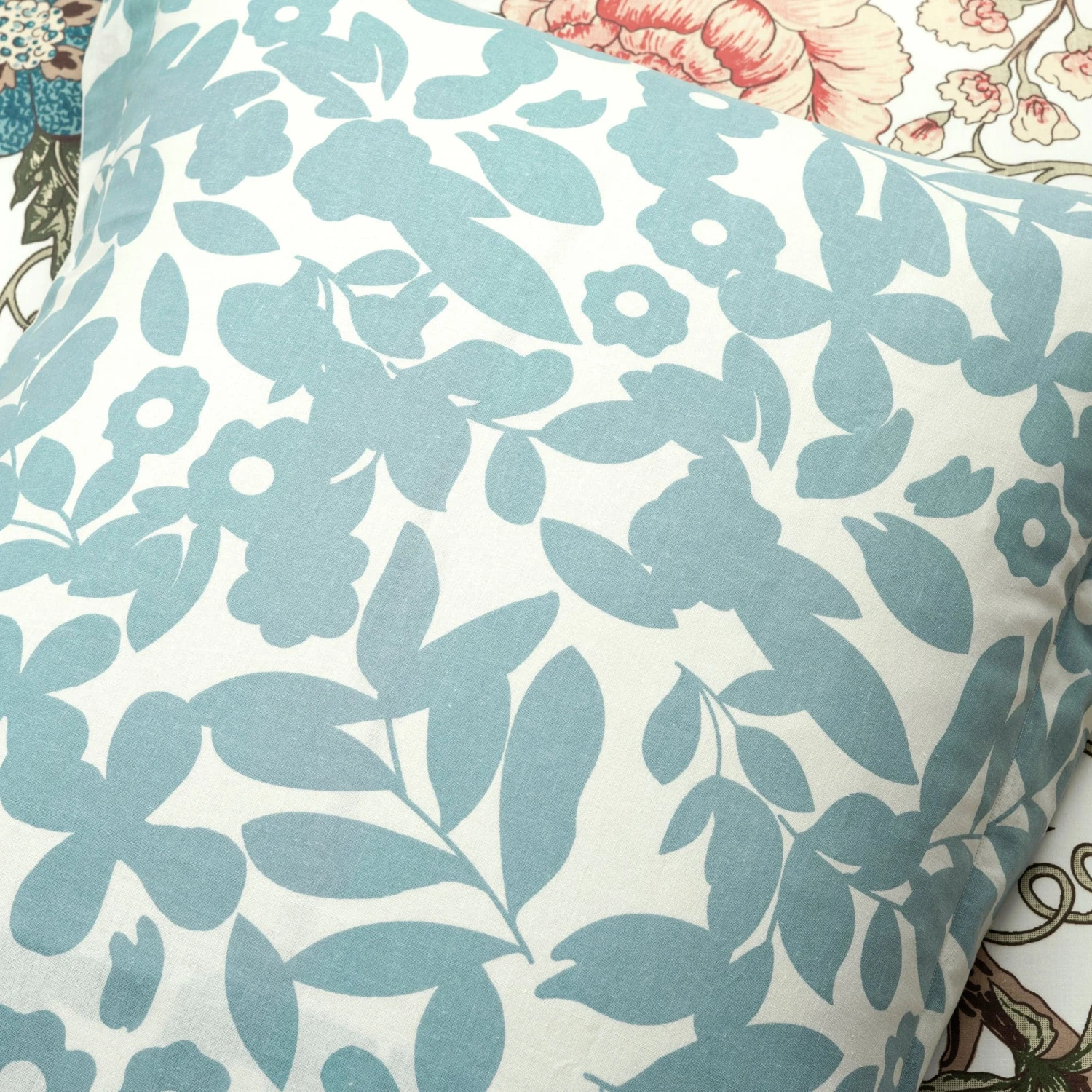 Sydney Reversible Cotton Duvet Cover 3 Piece Set - Image 9