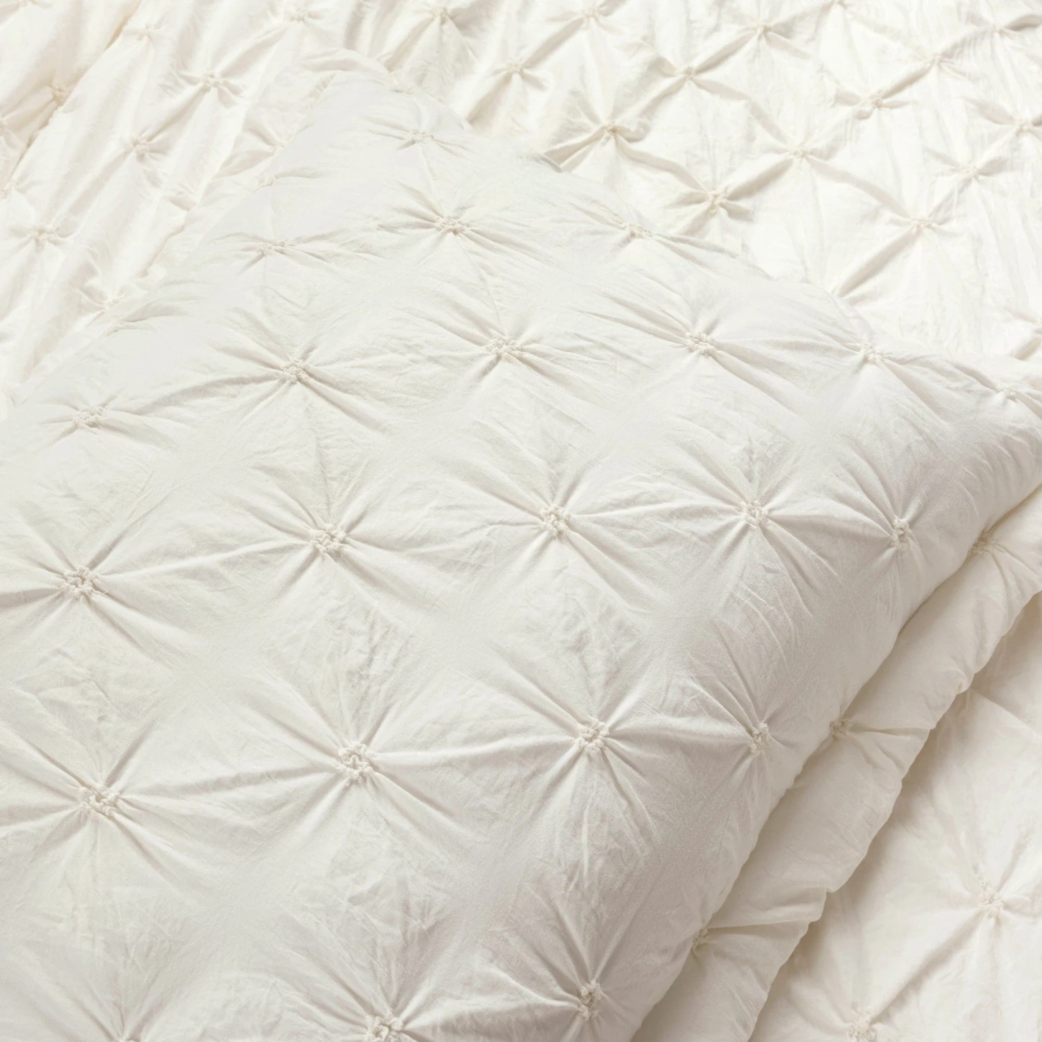 Ravello Pintuck 3 Piece Duvet Cover Set - Image 16