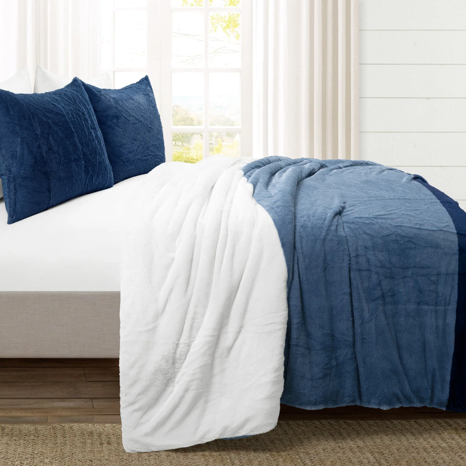 Farmhouse Color Block Ultra Soft Faux Fur Comforter Set - Image 18