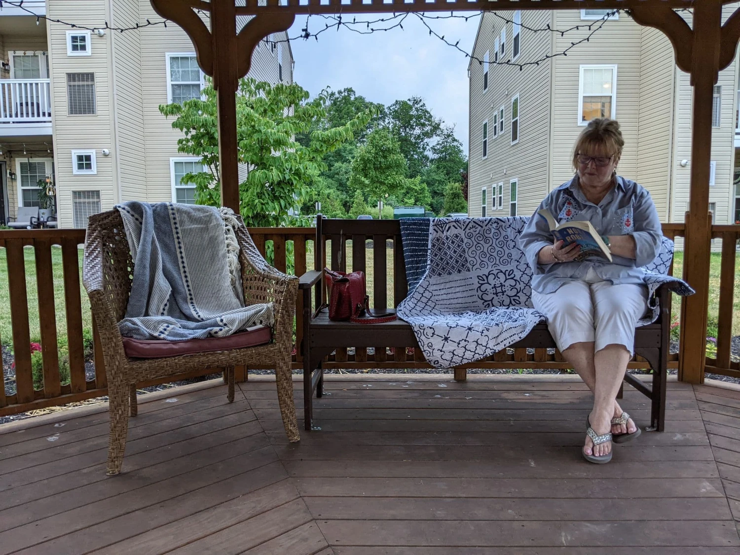 Monique Throw - Image 7