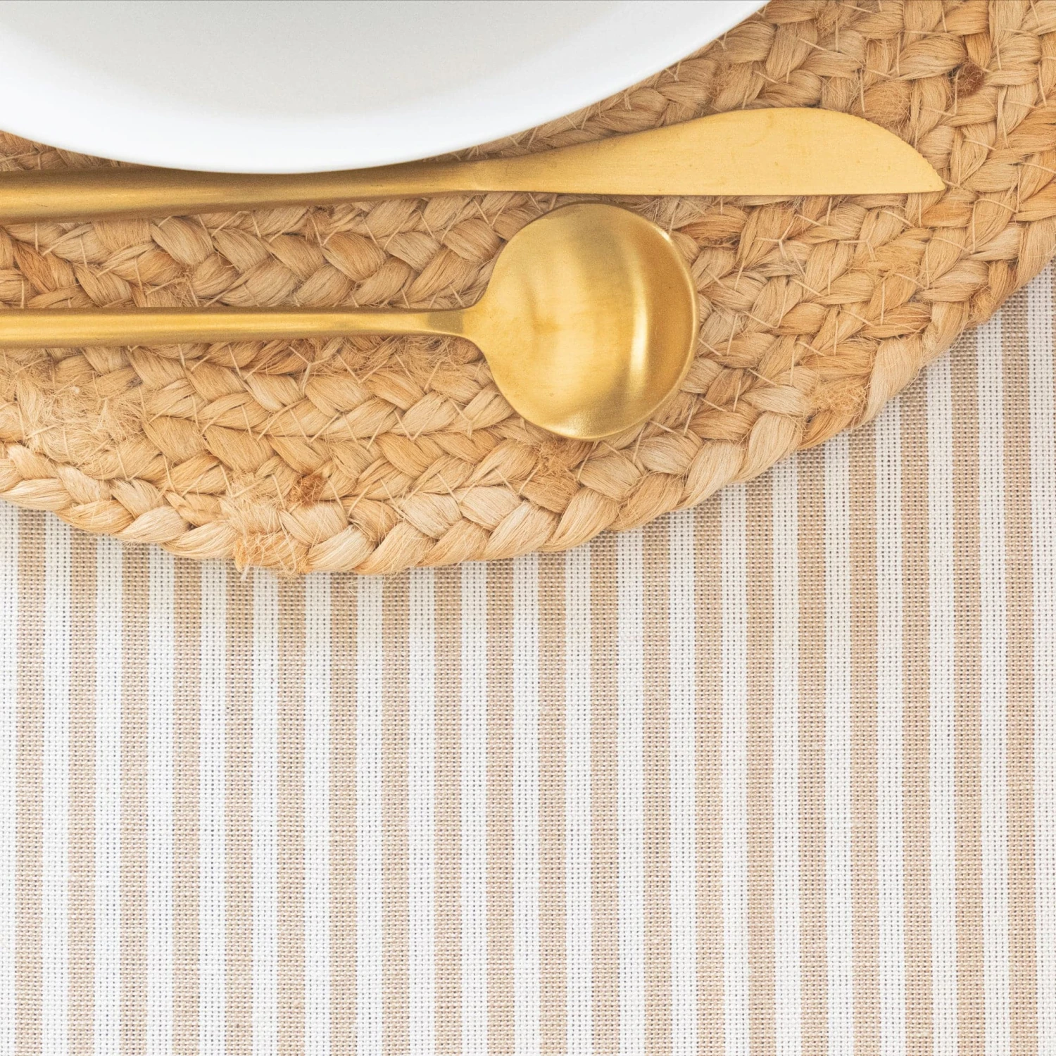 Farmhouse Ticking Stripe Yarn Dyed Tablecloth - Image 7